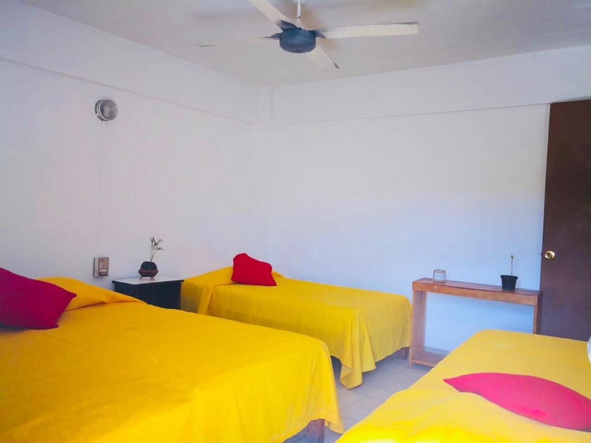 Hotel Zocalo Abuelos アカプルコ エクステリア 写真