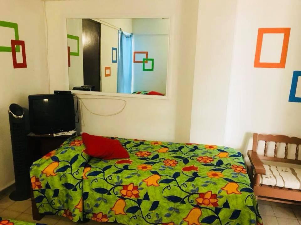 Hotel Zocalo Abuelos アカプルコ エクステリア 写真