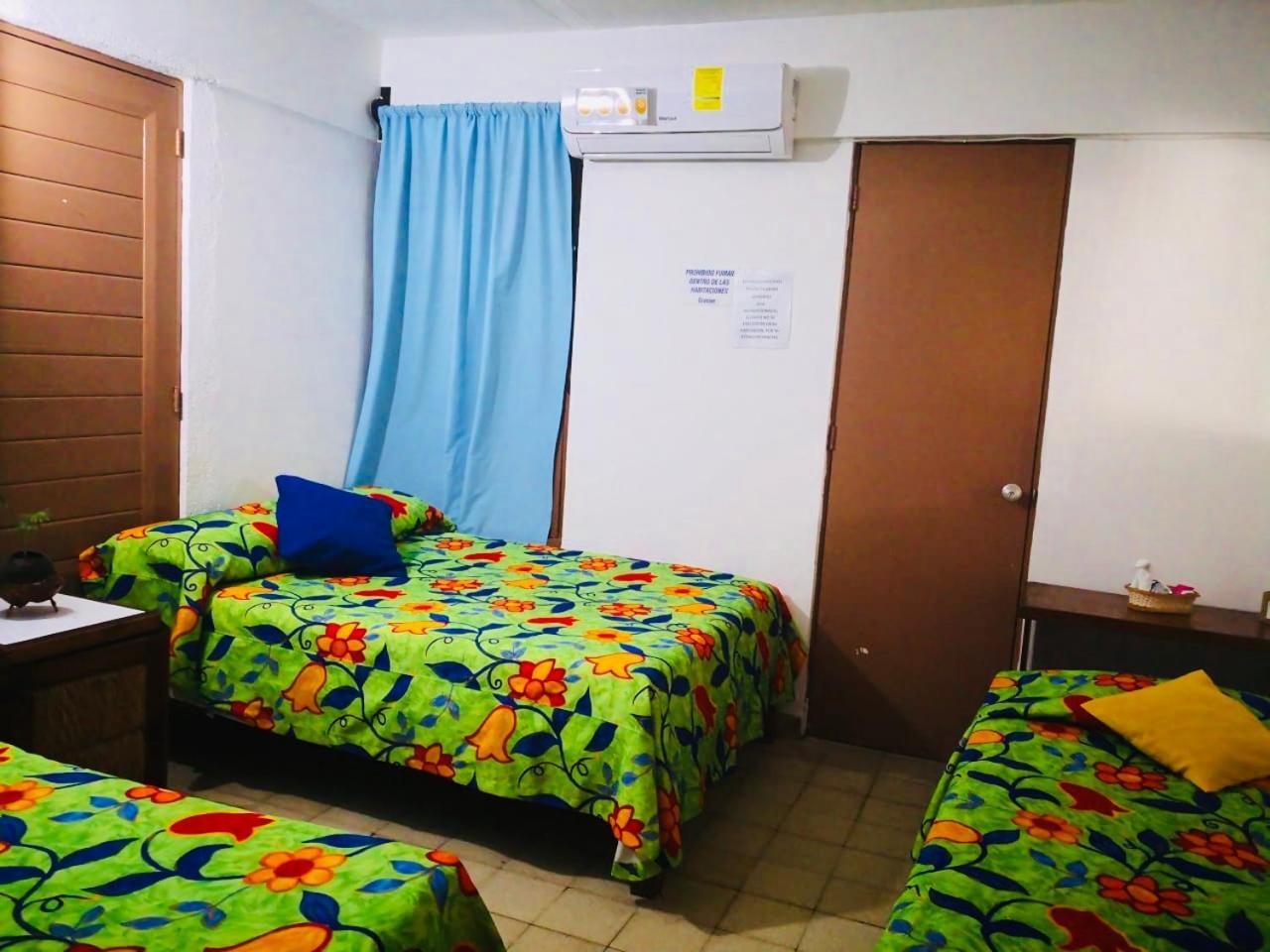 Hotel Zocalo Abuelos アカプルコ エクステリア 写真